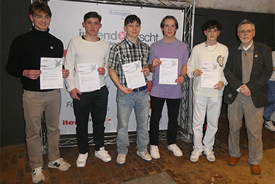 Zwei erste Plätze für CFG-Schüler im Regionalwettbewerb Jugend forscht 2024