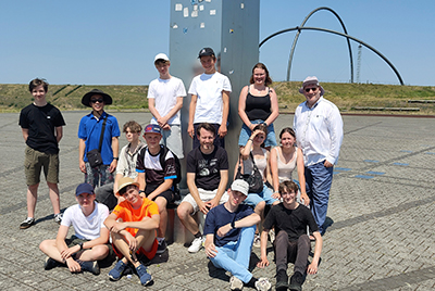 Auf den Spuren der Zeiterfahrung und Zeitmessung am Himmel